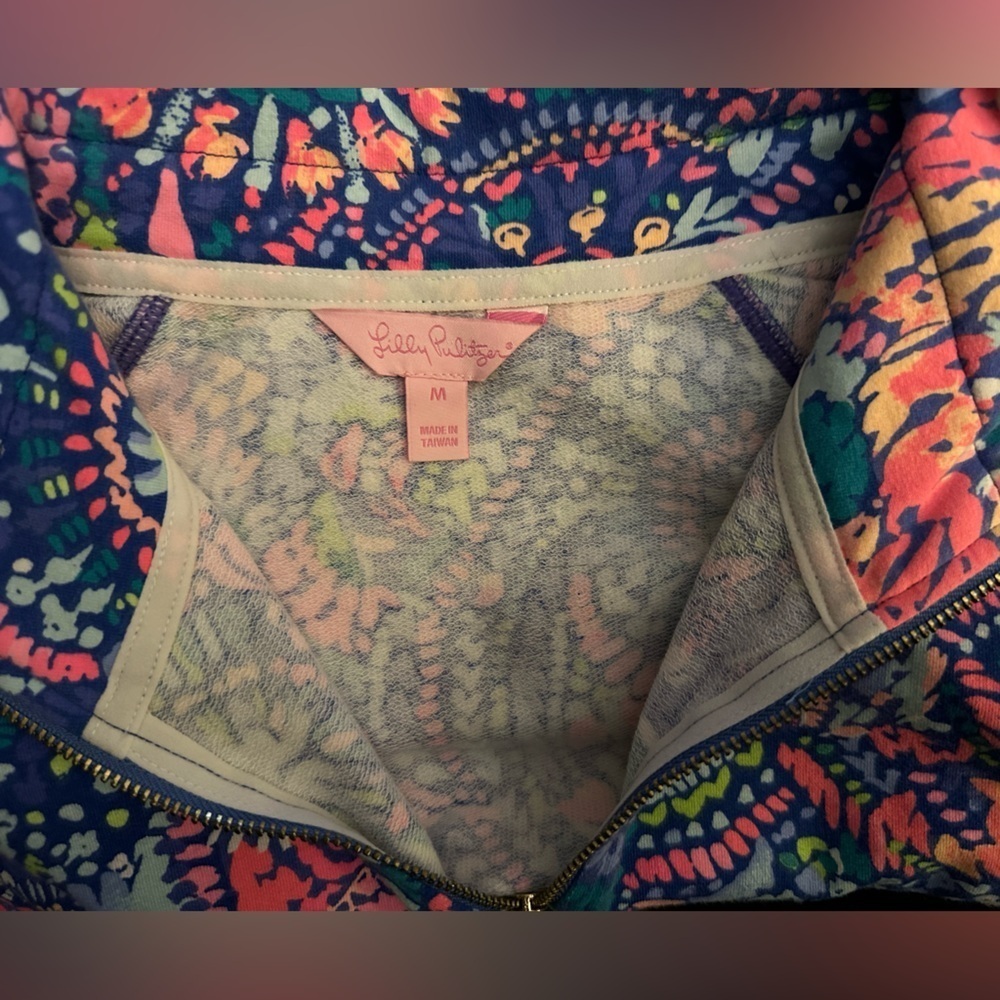 Lilly Pulitzer Pink Blue Multi No Prob Llama Skipper Popover UPF 50+ - Picture 10 of 11